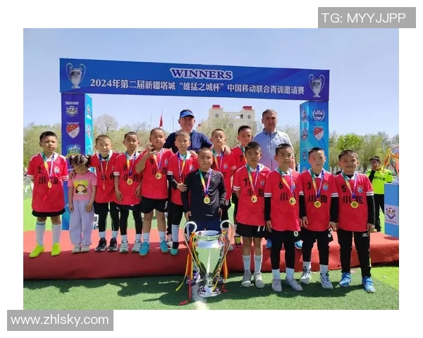 新疆塔城足球明星盘点及其在国内外赛场的辉煌表现与影响力分析 新疆塔城足球明星盘点及其在国内外赛场的辉煌表现与影响力分析